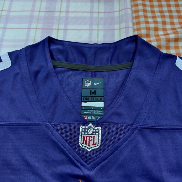 NFL Minnesota Vikings #18 Purple Jersey - Picture 2 of 7